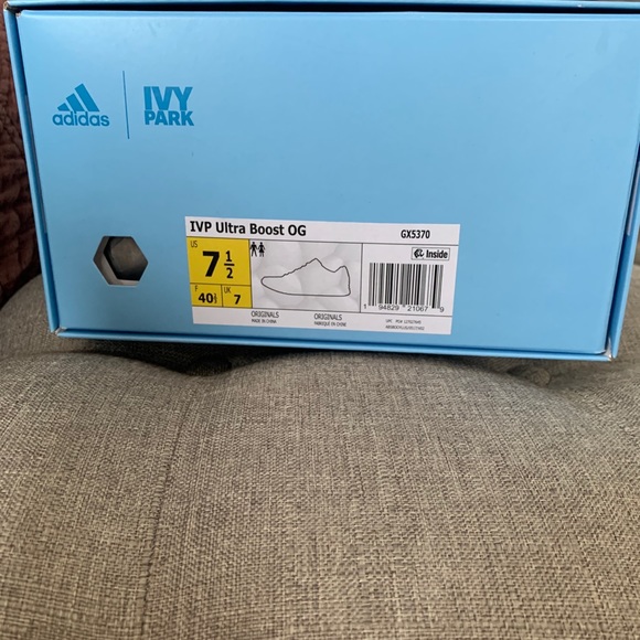 Ivy park Nike Boosts - Picture 6 of 6